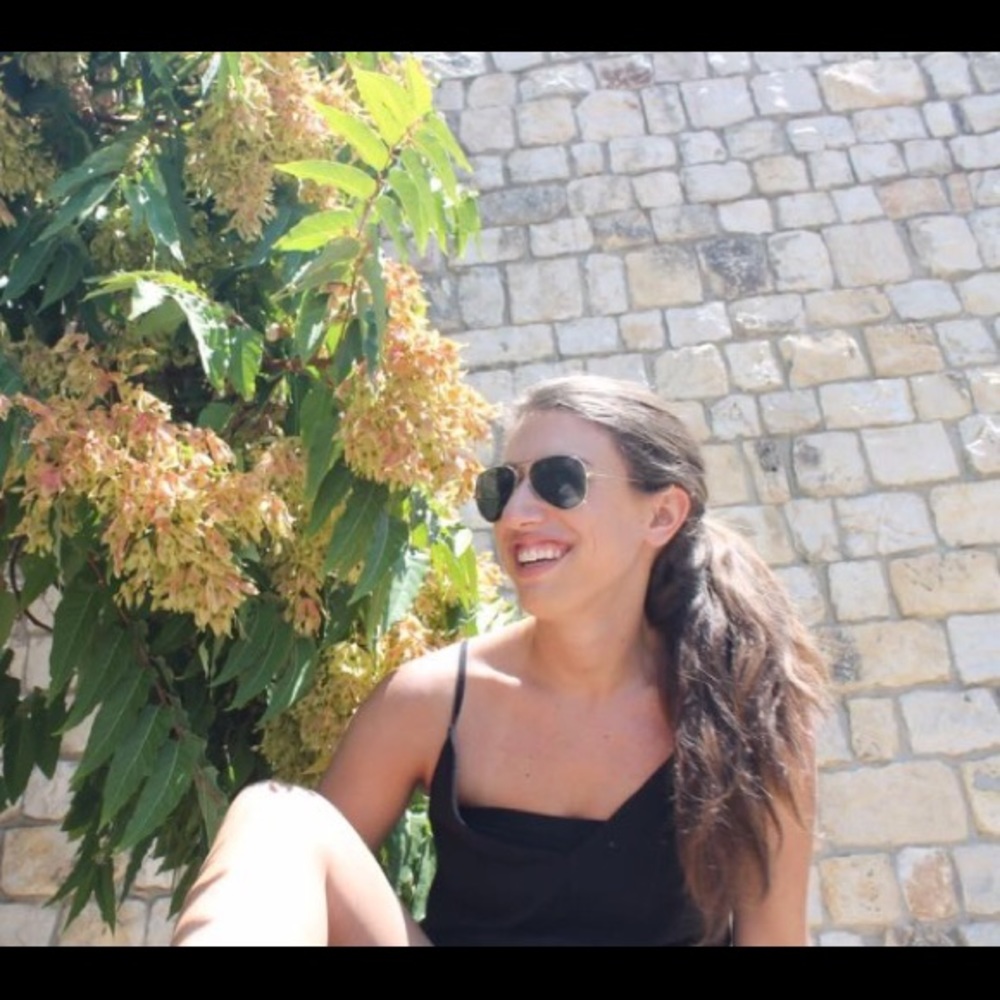 Meet your Posher, Aly